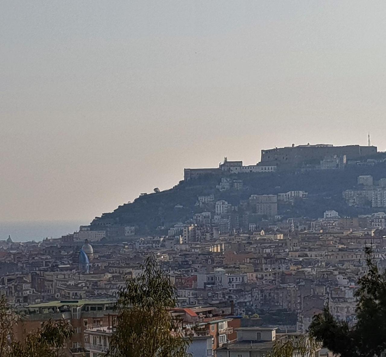 A Due Passi Dal Museo Bed & Breakfast Naples Exterior photo